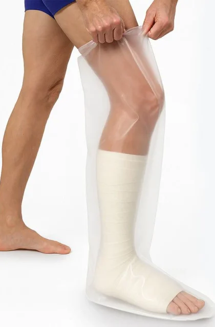 protector impermeable liviano para yeso en pierna